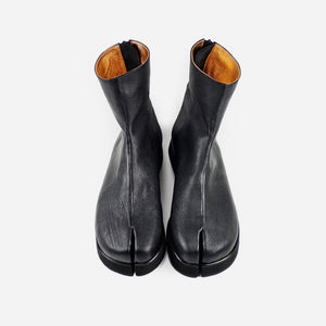 Handmade black leather Tabi shoes
